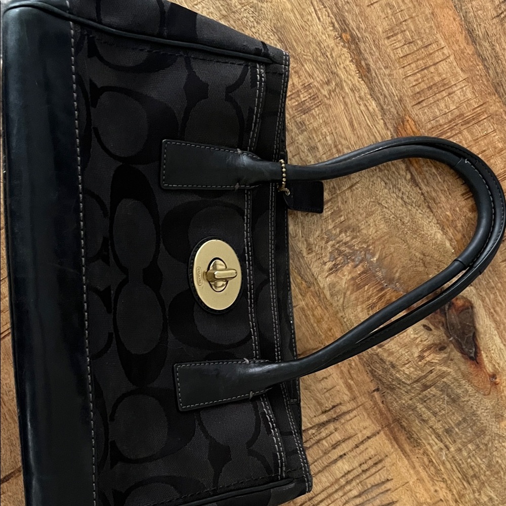 Elegant Black Handbag
